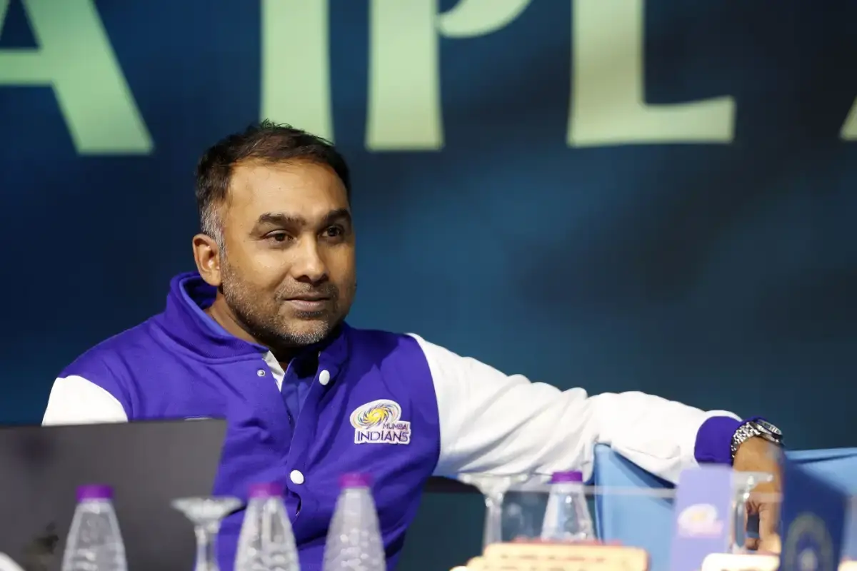 Denagamage Proboth Mahela de Silva Jayawardene was born on 27th May, 1977.