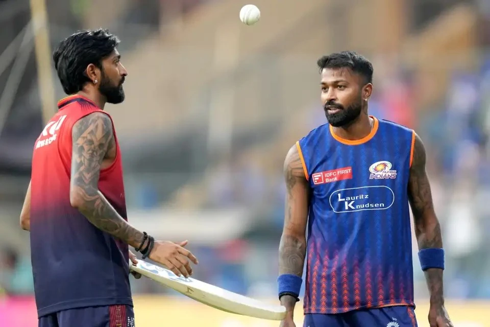 MI vs RCB | Twitter Heats Up as MI Target Redemption vs RCB