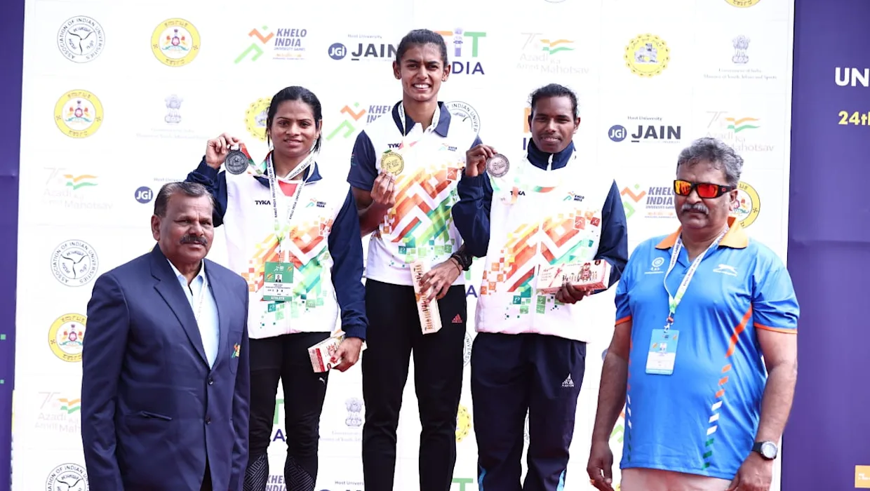 Khelo India University Games | Priya Mohan takes gold in women's 200m, Dutee claims silver