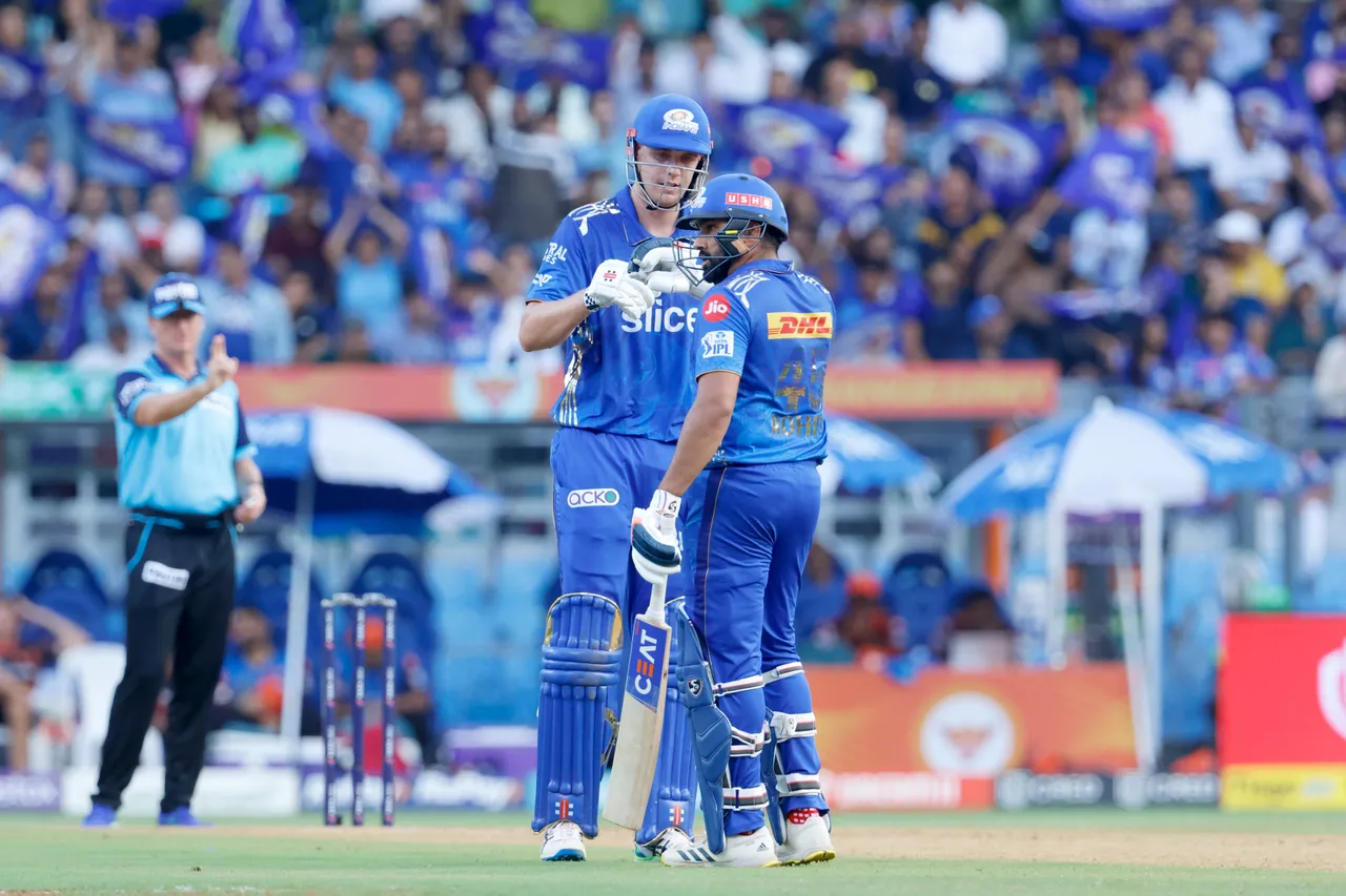 IPL 2023 | Twitter reacts as Mumbai Indians steamroll Sunrisers Hyderabad to remain in playoffs race 