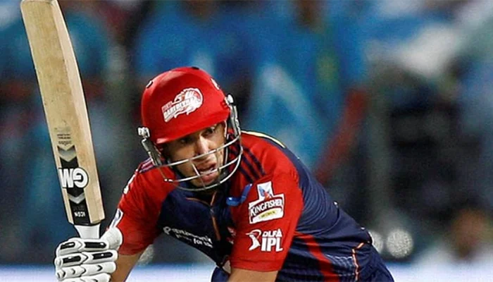 Ross Taylor playing for Delhi Daredevils during the 2012 season.