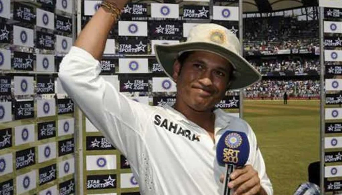 Sachin Tendulkar delivering his Retirement speech.