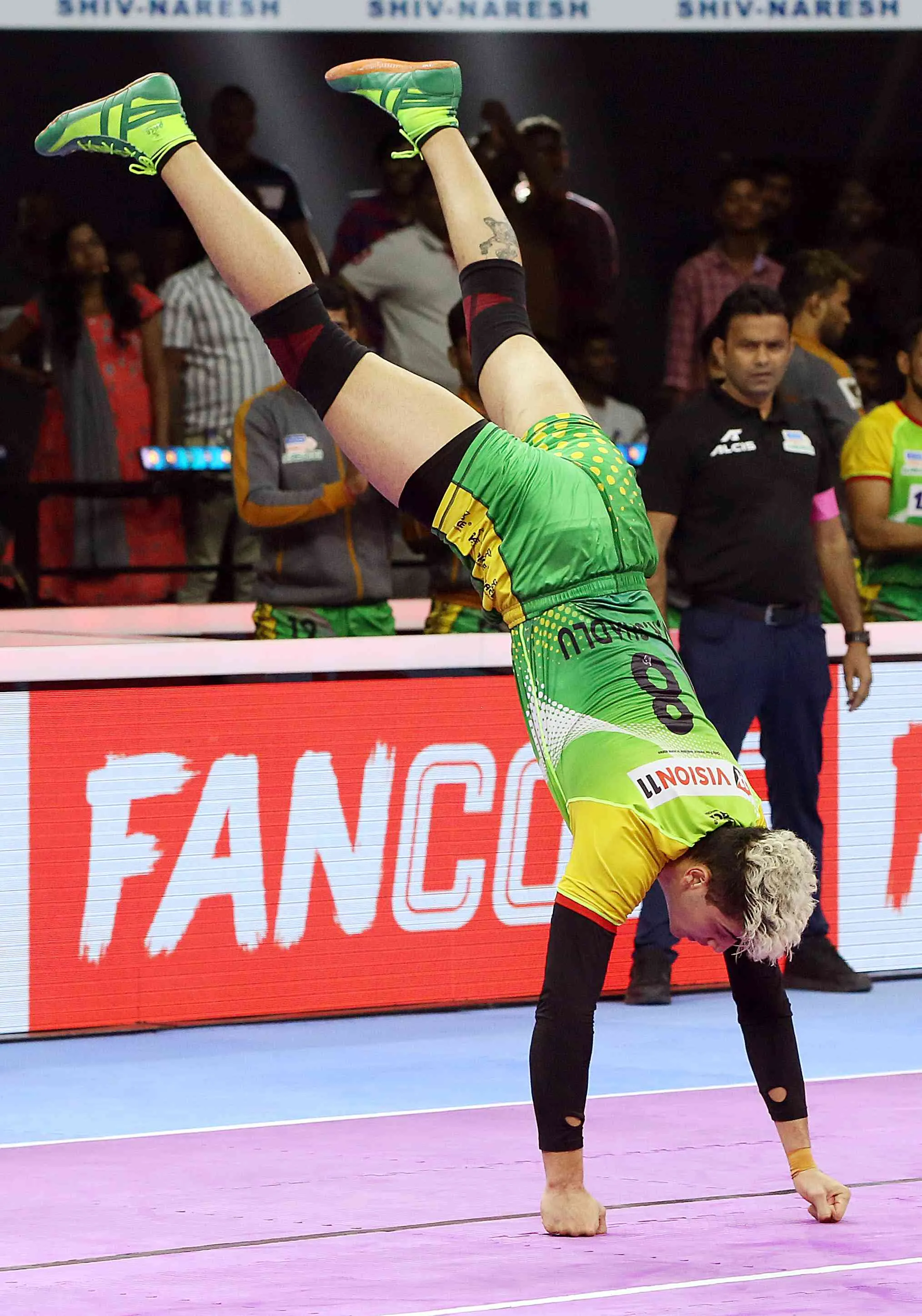 PKL | Bengaluru Bulls' defenders clueless as Mohammadreza Chiyaneh steals two points