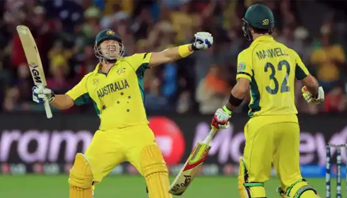 Shane Watson and Glenn Maxwell celebrating after hitting the winning runs against Pakistan.