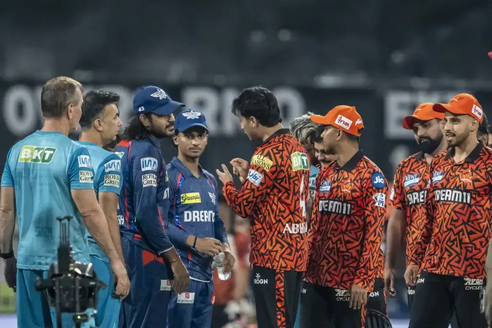 Sunrisers Hyderabad defeated Lucknow Super Giants by 6 wickets.
