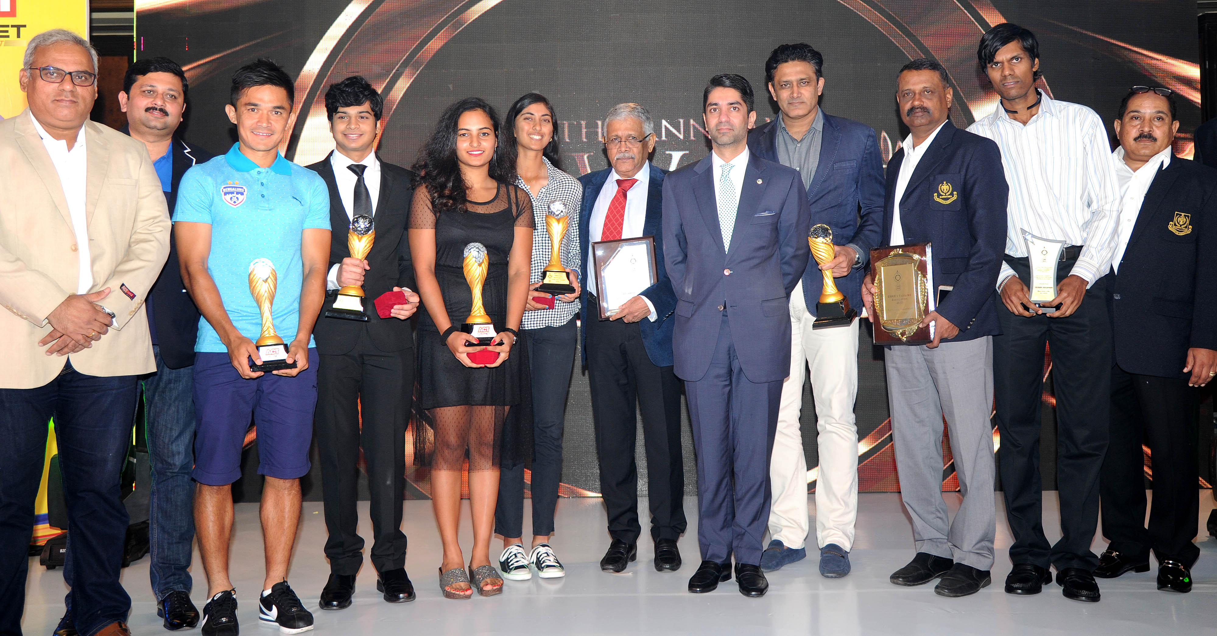 Anil Kumble receives “Coach of the Year” at SWAB annual awards