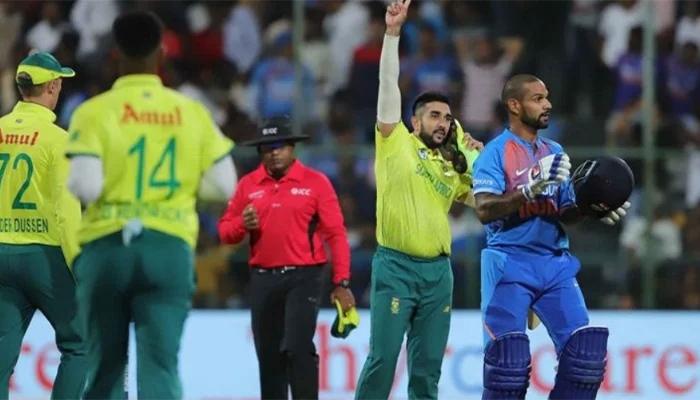 Tabraiz Shamsi with Shoe phone call celebration against India.