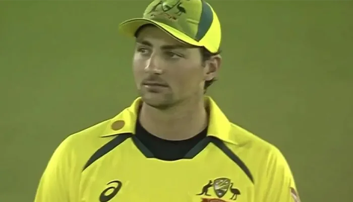 Tim David playing for the Australian team.